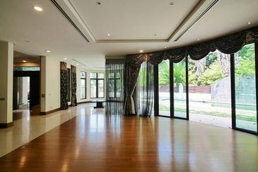 Bukit Tunku (Kenny Hills) 2-Storey Corner Pool Bungalow for Sale