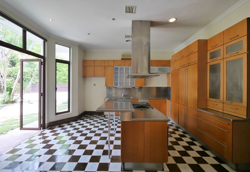 Bukit Tunku (Kenny Hills) 2-Storey Corner Pool Bungalow for Sale