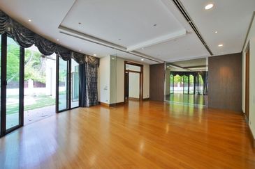 Bukit Tunku (Kenny Hills) 2-Storey Corner Pool Bungalow for Sale