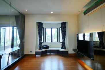 Bukit Tunku (Kenny Hills) 2-Storey Corner Pool Bungalow for Sale