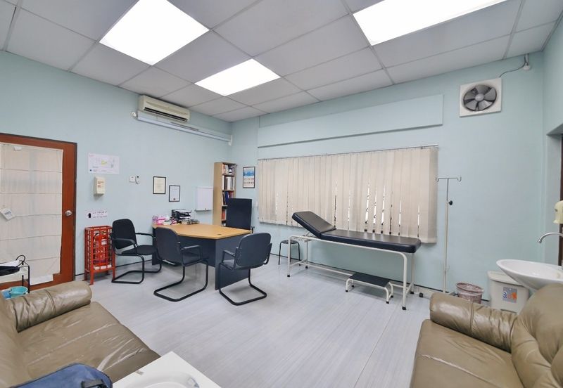 Titiwangsa Commercial Zoning 1-Storey Bungalow for Sale