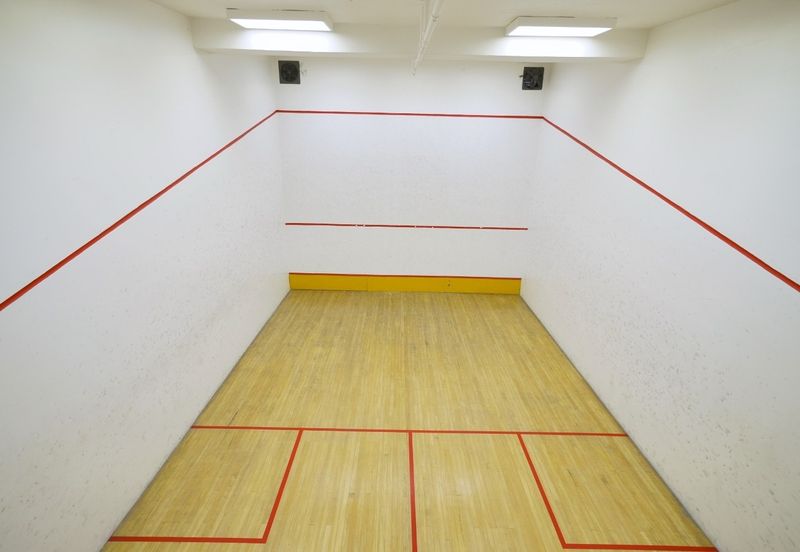 Merak Kayangan Court