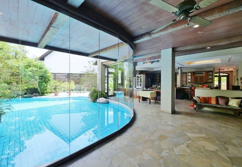 Bukit Pantai (Pantai Hill)