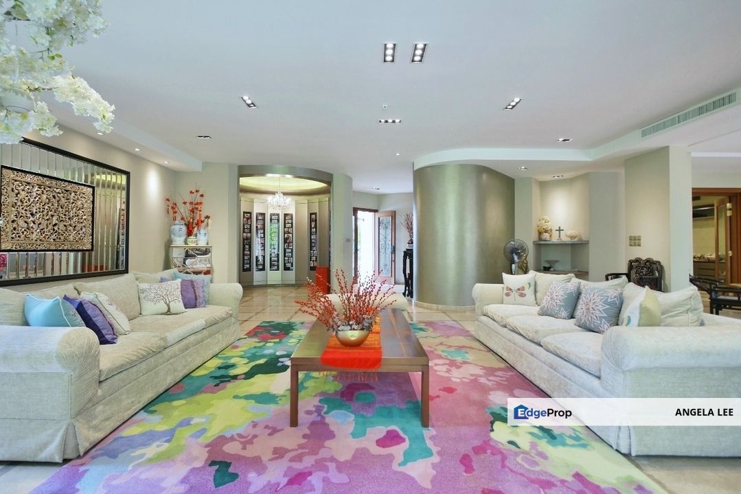 Bangsar Bukit Pantai Bungalow with Swimming Pool - for Sale, Kuala Lumpur, Pantai