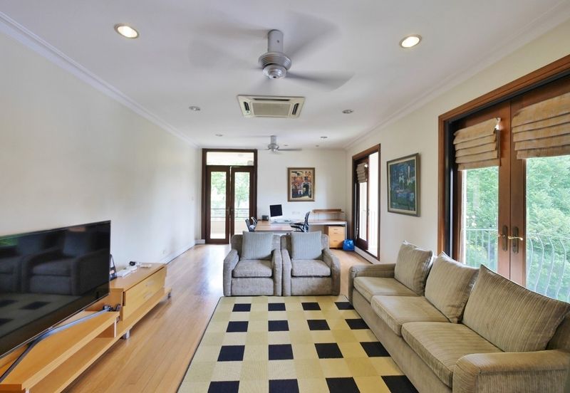 Bukit Pantai (Pantai Hill)