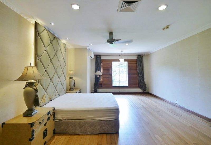 Bukit Pantai (Pantai Hill)