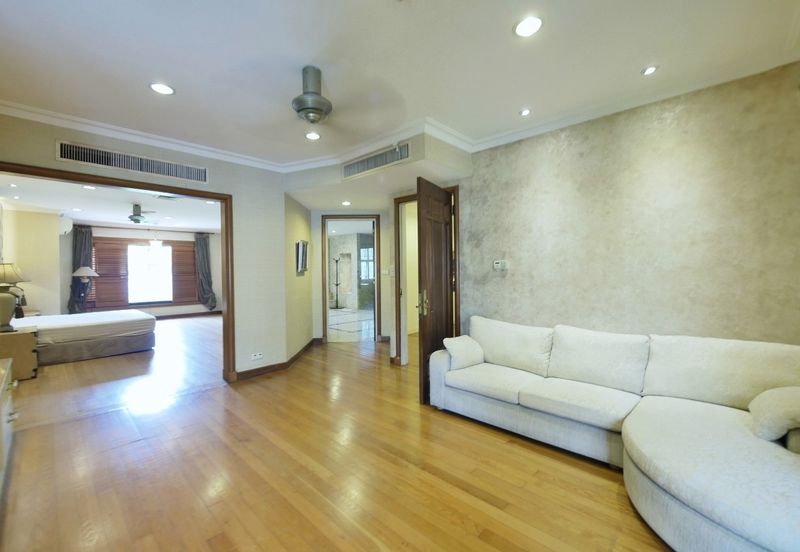 Bukit Pantai (Pantai Hill)