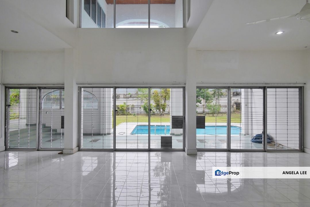 Bangsar Bukit Pantai 2-Storey Bungalow with Pool and Big Land for Sale, Kuala Lumpur, Pantai