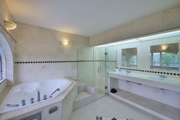 Bukit Pantai (Pantai Hill)