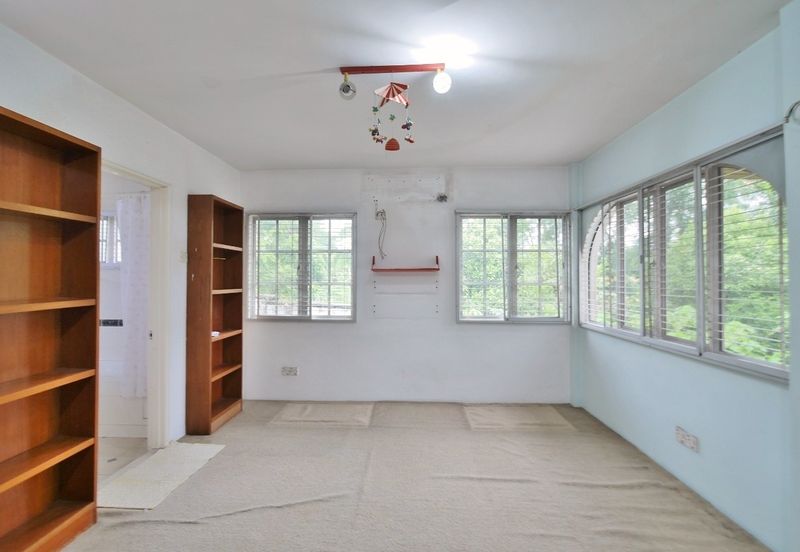 Bukit Pantai (Pantai Hill)