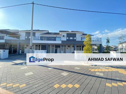 Facing Open Ground Floor Townhouse, Selangor, Bandar Puncak Alam