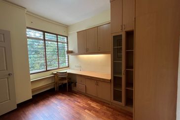 Bungaraya Kondominium, Saujana Subang