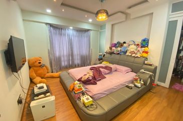 Bungaraya Kondominium, Saujana Subang