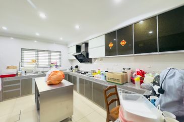 Jalan Makyong, Bandar Bukit Raja