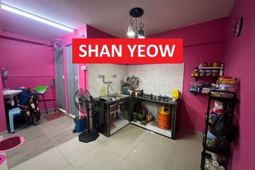 Teluk Indah Flat (Block E)