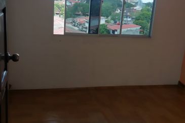 Taman Inderawasih Flat