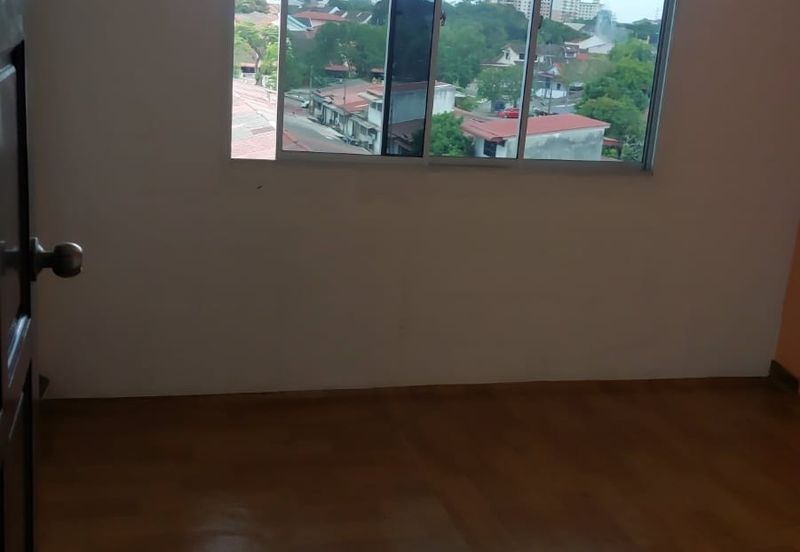Taman Inderawasih Flat