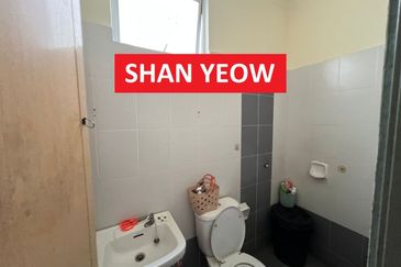 2 Storey Teratai Idaman Batu Kawan Freehold For Sale