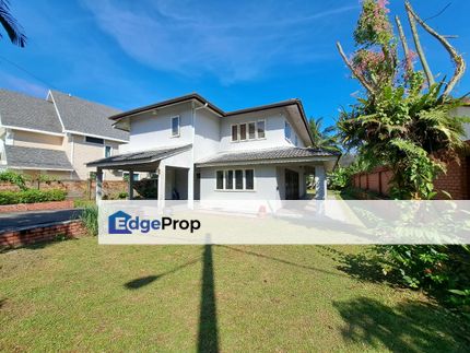 Huge and Flat Land 2 Storey Bungalow Kemensah Heights Ampang , Selangor, Ampang