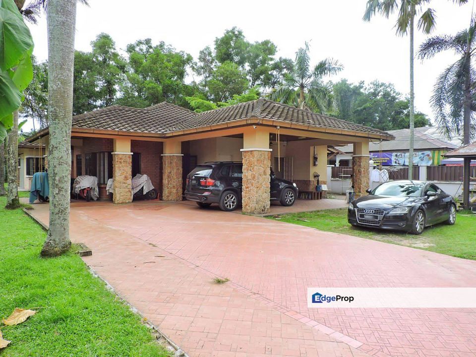 1 Storey Bungalow Sg Ramal Dalam Kajang for Sale RM1,400,000 By BADRUL