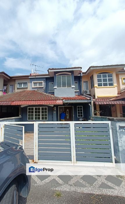 FULLY RENO 22X75 2 Storey House Sekysen 4 Tambahan Bangi, Selangor, Bangi