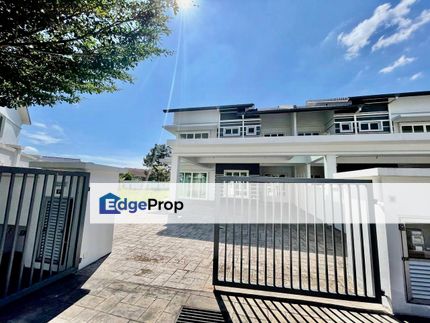 GUARDED 8416ft Semi Detached House Taman Bukit Ros Kajang, Selangor, Kajang