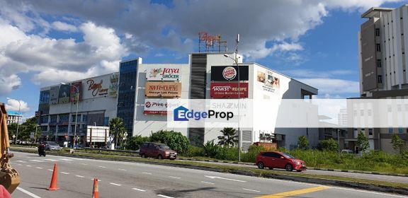NEAR Highway 6547ft 3 Storey Shop Office Bangi Gateway, Selangor, Bangi