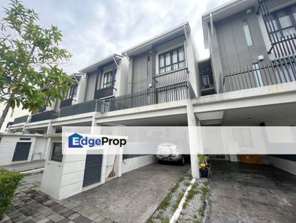 FACING OPEN Duplex Townhouse Crescent Park Bangi, Selangor, Bangi