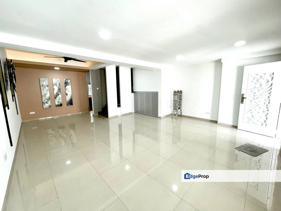 RENOVATED 2 Storey Terrace Maju Satu Kajang, Selangor, Kajang