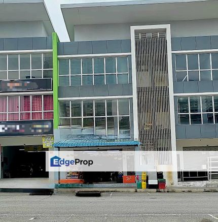 EASY ACCESS 5237ft 3 Storey Shop Lot Bandar Puteri Bangi, Selangor, Kajang