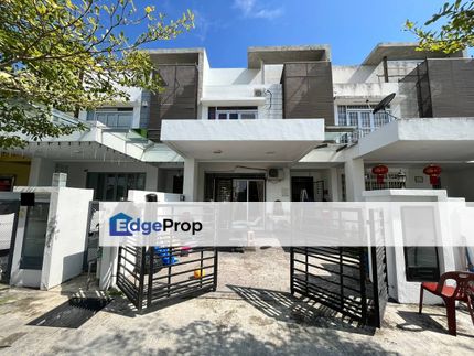 GATED GUARDED 2498ft 2 Storey House Grove 8 TTDI Kajang, Selangor, Kajang