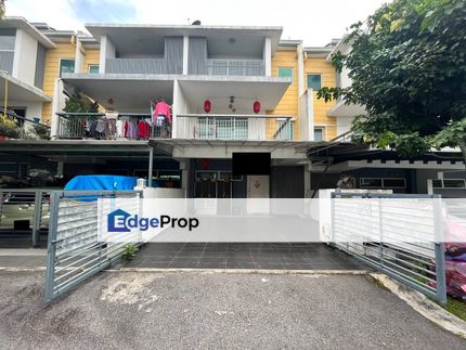 RENOVATED SPACIOUS 2700ft 2.5 Storey House Nadayu 92 Kajang, Selangor, Semenyih