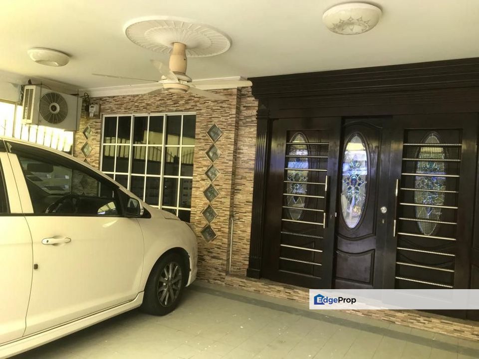 FACING OPEN 2 Storey Terrace Desa Sri Jenaris Kajang, Selangor, Kajang