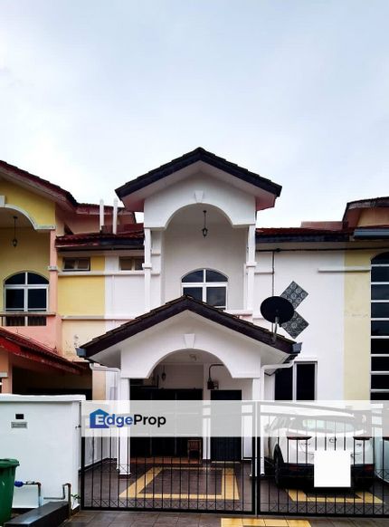 EXTENDED 2000ft 2 Storey House Seksyen 3 Tambahan Bangi, Selangor, Bangi