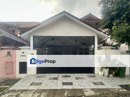 Near Masjid Renovated 4000ft Semi D House Seksyen 9 Bangi, Selangor, Bangi