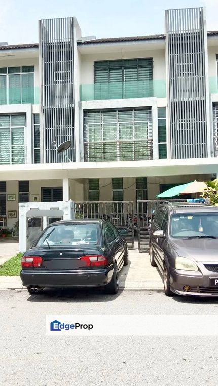 FREEHOLD GUARDED 3200ft 3 Storey House Bangi Avenue, Selangor, Bangi