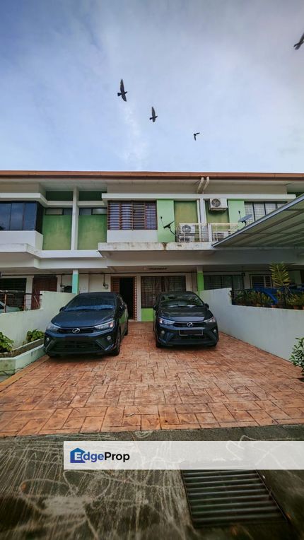 BUMI LOT 20X70 2 Storey Terrace House Anggerik Perdana Kajang, Selangor, Semenyih