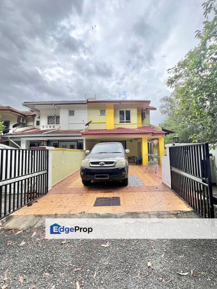 FREEHOLD END LOT 2400ft 2 Storey Terrace House Seri Putra Bangi, Selangor, Bangi