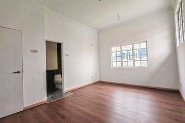 Kampung Sungai Merab Tengah