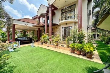 Desa Pinggiran Putra