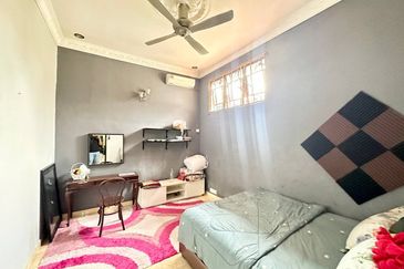 Desa Pinggiran Putra