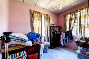 Desa Pinggiran Putra