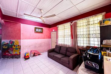 Desa Pinggiran Putra