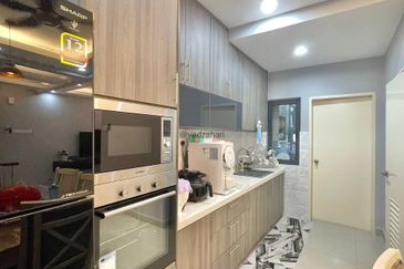 Crescent Park Townvilla