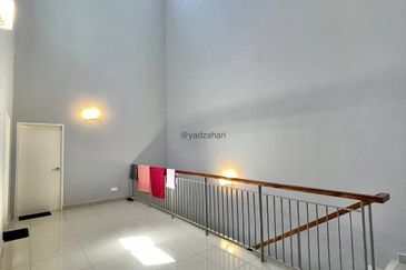 Crescent Park Townvilla