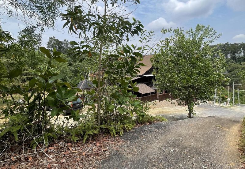 Kampung Sungai Merab Tengah