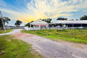 Kampung Sungai Ramal Luar