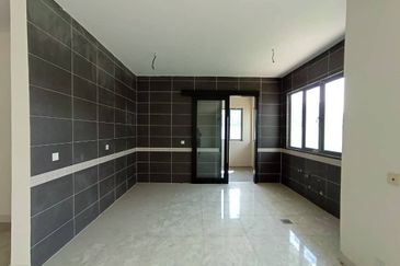 Bangi Lakehill Villas