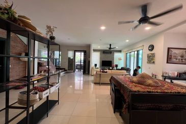 Bangi Lakehill Villas