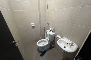 Bangi Lakehill Villas